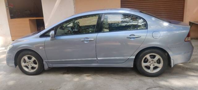 https://images10.gaadi.com/usedcar_image/3667971/original/04__VCC_IMG_1699086793397_1814148_95_1699087512.jpg?imwidth=6401