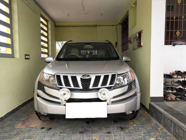 https://images10.gaadi.com/usedcar_image/3667985/original/processed_f320528a-e54e-4d36-ae31-784a0950a9a8.jpg?imwidth=6402