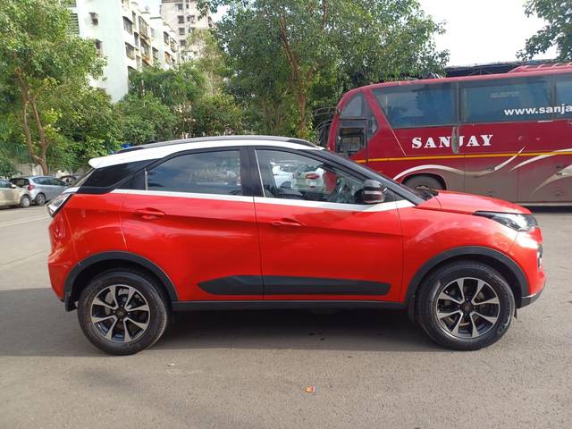 https://images10.gaadi.com/usedcar_image/3667990/original/processed_img2913559__usedcar_6b52aecc_30d1_450d_bdfa_48a5dbbbb098_1541699702471_1699702504.jpg?imwidth=6401