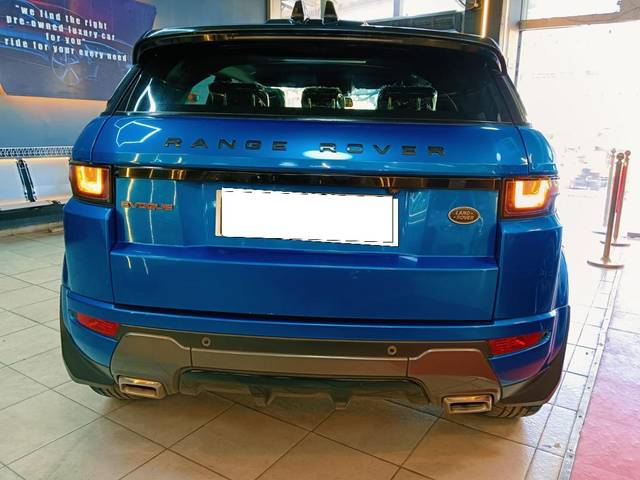 https://images10.gaadi.com/usedcar_image/3668008/original/processed_img2913565__used_car_2913565_1700810911.jpg?imwidth=6401