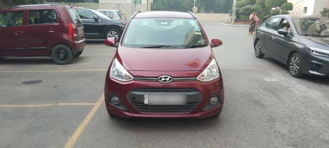 https://images10.gaadi.com/usedcar_image/3668059/original/04__VCC_1814195_94_1699097308.jpg?imwidth=6400