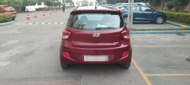 https://images10.gaadi.com/usedcar_image/3668059/original/04__VCC_1814195_96_1699097335.jpg?imwidth=6402