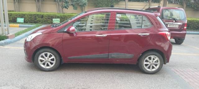 https://images10.gaadi.com/usedcar_image/3668059/original/04__VCC_IMG_1699089830131_1814195_95_1699089895.jpg?imwidth=6401