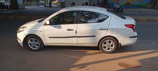 https://images10.gaadi.com/usedcar_image/3668060/original/04__VCC_IMG_1699094265707_1814307_95_1699094710.jpg?imwidth=6401