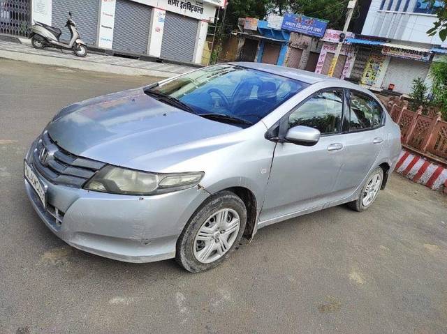 https://images10.gaadi.com/usedcar_image/3668576/original/processed_89f72084-55c6-430f-bdcc-af3bc944acfc.jpeg?imwidth=6402
