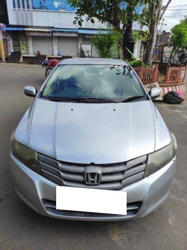 https://images10.gaadi.com/usedcar_image/3668576/original/processed_f3658b3f-d17c-4915-ac7f-b3aaee79872b.jpeg?imwidth=6401