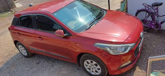 https://images10.gaadi.com/usedcar_image/3668606/original/processed_ce841f79-fb45-4372-8ecd-8ab2c8095e62.jpg?imwidth=6400
