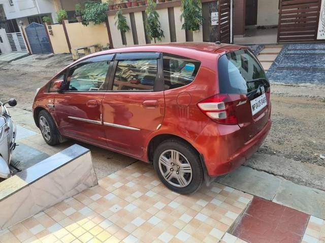 https://images10.gaadi.com/usedcar_image/3668699/original/processed_039a8fc0-7036-419f-9bff-0466bf418f9c.jpg?imwidth=6402