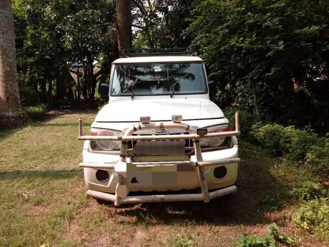 https://images10.gaadi.com/usedcar_image/3668805/original/processed_fabaa2ec-7851-46ab-a9f5-9dff8f0d7229.jpg?imwidth=6402