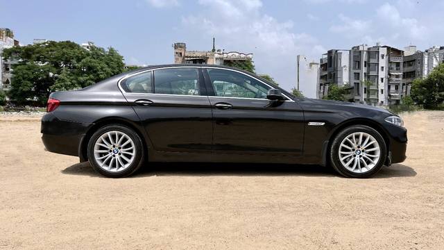 https://images10.gaadi.com/usedcar_image/3668831/original/img2913787__used_car_2913787_1699772634.jpg?imwidth=6401