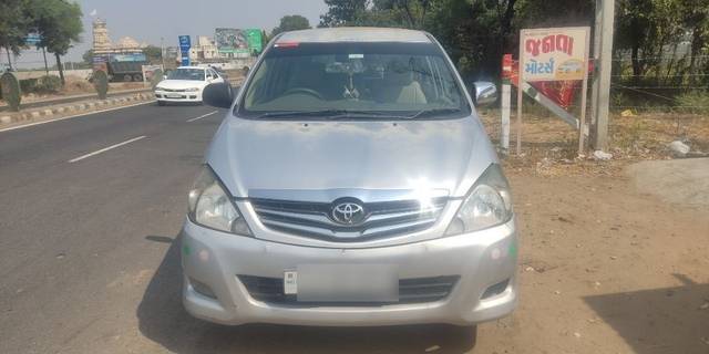 https://images10.gaadi.com/usedcar_image/3668970/original/05__VCC_1814813_94_1699170152.jpg?imwidth=6400