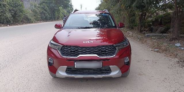 https://images10.gaadi.com/usedcar_image/3669024/original/05__VCC_1814796_94_1699172720.jpg?imwidth=6400