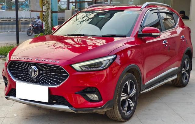 https://images10.gaadi.com/usedcar_image/3669059/original/processed_img2913877__usedcar_whatsappimage2023_11_17at55625pm_1__2913877_1700283706.jpeg?imwidth=6400