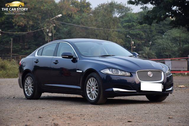https://images10.gaadi.com/usedcar_image/3669066/original/processed_img2913881__used_car_2913881_1701857269.jpg?imwidth=6400