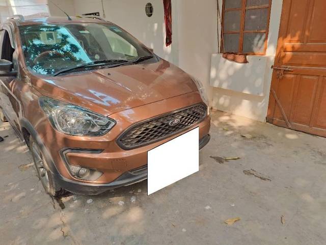 https://images10.gaadi.com/usedcar_image/3669147/original/processed_76b8ef4f-bf74-4f3b-b27f-c8321c2d5e84.jpg?imwidth=6400