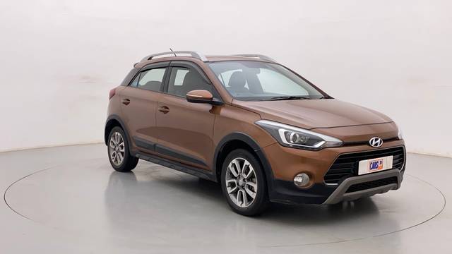 https://images10.gaadi.com/usedcar_image/3669193/original/72cc3202-cfd8-4b39-86dd-ae004d959c6f__44.jpg?imwidth=6400