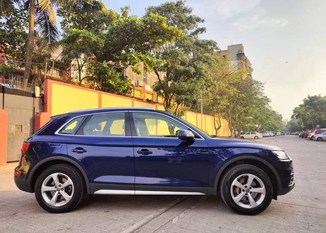 https://images10.gaadi.com/usedcar_image/3669317/original/processed_img2914003__used_car_2914003_1699794793.jpg?imwidth=6401