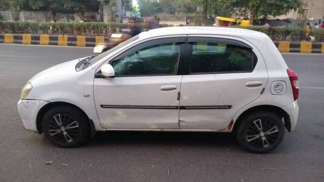 https://images10.gaadi.com/usedcar_image/3669330/original/05__VCC_IMG_1699188106164_1815048_95_1699188179.jpg?imwidth=6401