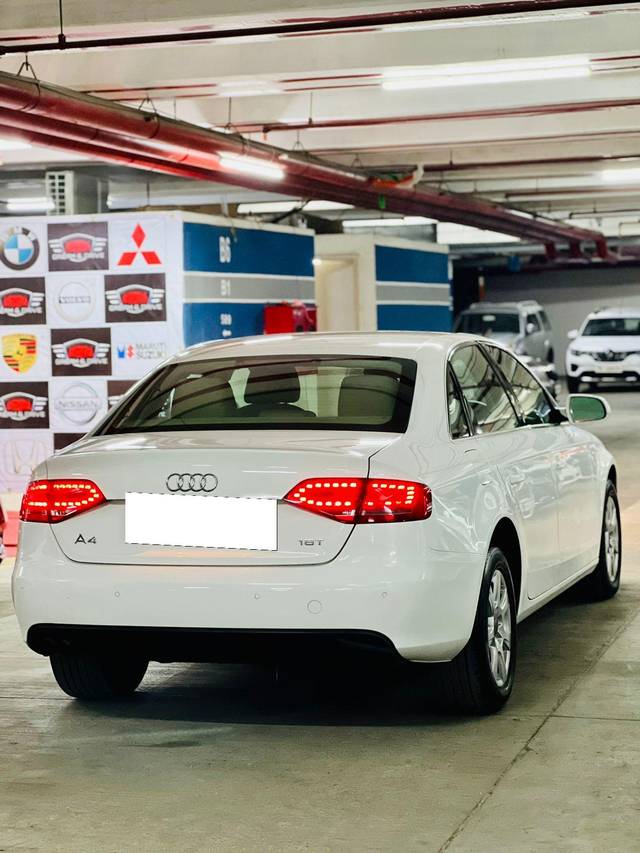 https://images10.gaadi.com/usedcar_image/3669424/original/processed_img2914036__used_car_2914036_1699802673.jpg?imwidth=6402