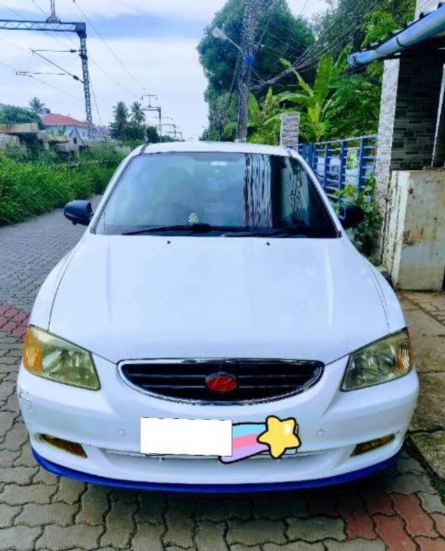 https://images10.gaadi.com/usedcar_image/3669604/original/processed_204b9a6a-745f-4f1c-958d-551d8d82e9dd.jpg?imwidth=6400
