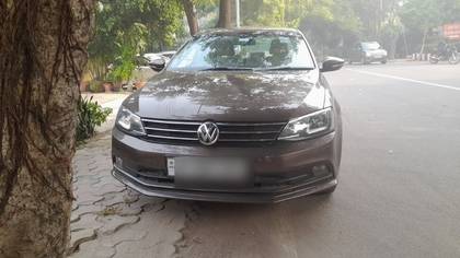 Volkswagen Jetta 2.0L TDI Highline AT Volkswagen Jetta 2.0L TDI Highline AT
