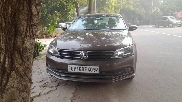 https://images10.gaadi.com/usedcar_image/3669740/original/06__VCC_IMG_1699244964961_1815119_94_1699245209.jpg?imwidth=6401