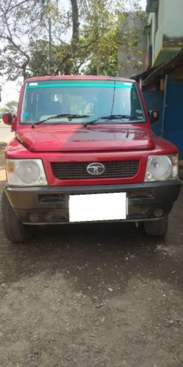 https://images10.gaadi.com/usedcar_image/3669751/original/processed_1d84fcf0-fb87-41cd-8ecb-92d4d410cdaf.jpg?imwidth=6400