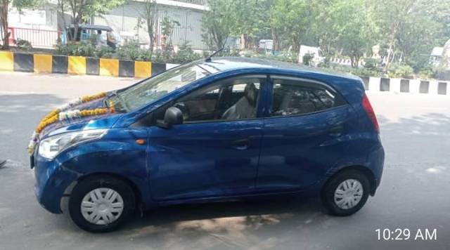 https://images10.gaadi.com/usedcar_image/3669780/original/processed_f4bf303e-20e1-457c-9491-2f8c42ed93c0.jpg?imwidth=6401