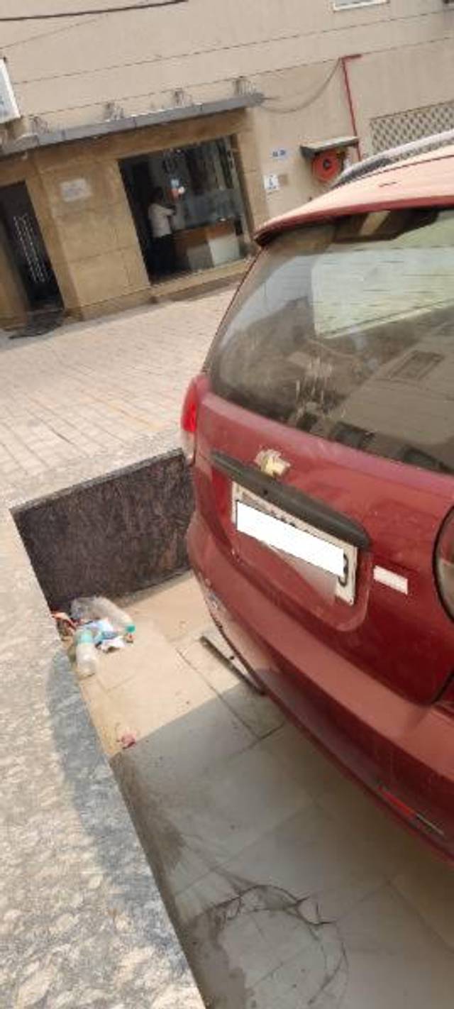 https://images10.gaadi.com/usedcar_image/3669799/original/processed_7993f3d7-f974-42a0-83ae-6252cdfa2c50.jpg?imwidth=6402