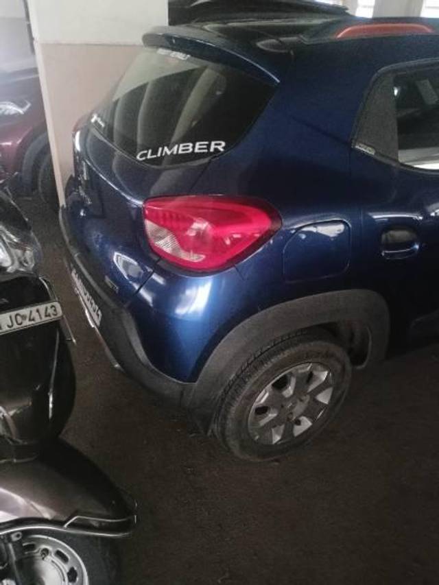https://images10.gaadi.com/usedcar_image/3670070/original/processed_891ab3fa-bc04-40d5-b885-d07e09bd5f57.jpg?imwidth=6402