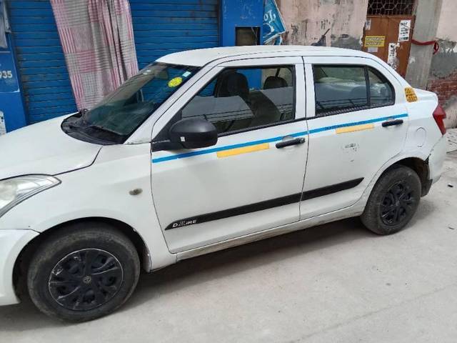 https://images10.gaadi.com/usedcar_image/3670077/original/processed_19fecad8-d7fd-4944-b372-e394237d23d9.jpg?imwidth=6400