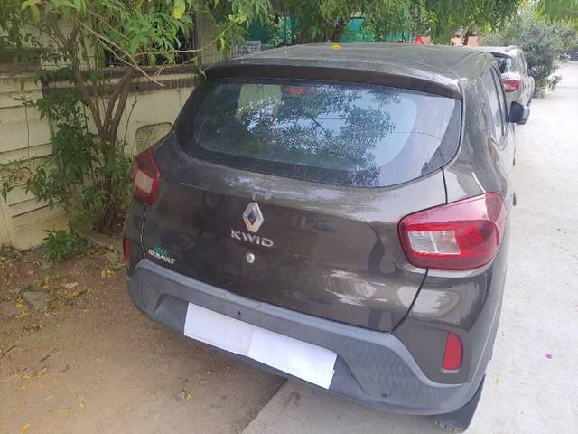 https://images10.gaadi.com/usedcar_image/3670162/original/processed_e6632d35-70d5-4aab-a1f7-6174db88b1a7.jpg?imwidth=6401