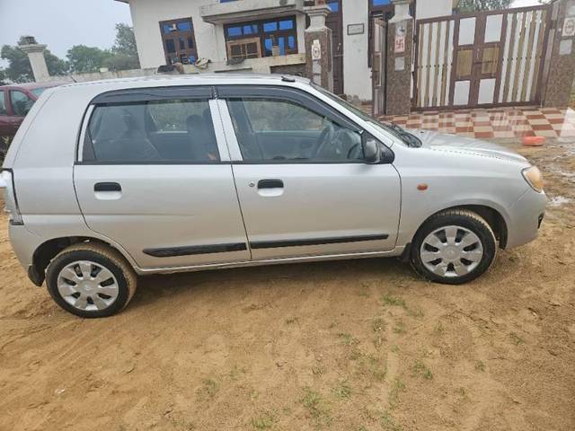 https://images10.gaadi.com/usedcar_image/3670268/original/processed_839d7f2d-5442-44cd-b1a7-8899bc349bce.jpg?imwidth=6401