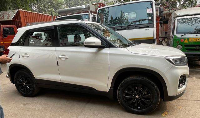 https://images10.gaadi.com/usedcar_image/3670296/original/processed_img2914246__usedcar_img_4926_2914246_1699951316.jpg?imwidth=6401