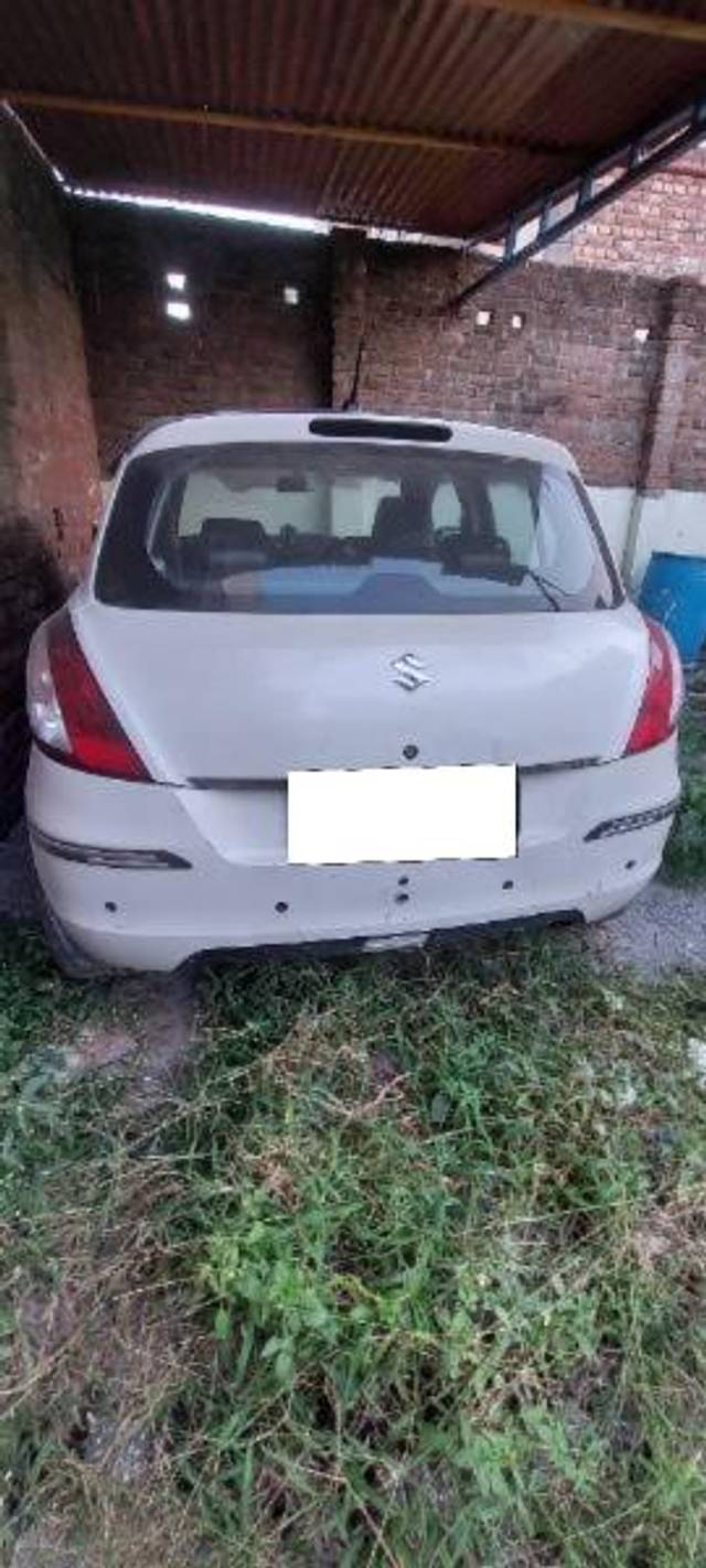 https://images10.gaadi.com/usedcar_image/3670334/original/processed_234c6b67-5e8b-4419-83bd-83bd9bcb955c.jpg?imwidth=6402