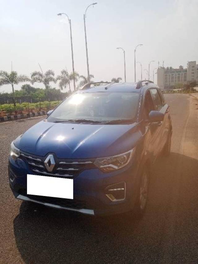https://images10.gaadi.com/usedcar_image/3670336/original/processed_8e25554a-2fad-4a0d-9595-b45f2d67bbf8.jpg?imwidth=6402