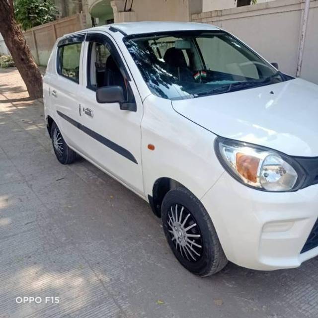 https://images10.gaadi.com/usedcar_image/3670423/original/processed_c98cf755-7a55-4c2c-9550-899f6e3971ba.jpg?imwidth=6400