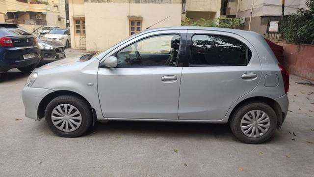https://images10.gaadi.com/usedcar_image/3670460/original/06__VCC_IMG_1699266920670_1815540_95_1699267168.jpg?imwidth=6402