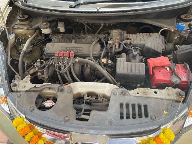 https://images10.gaadi.com/usedcar_image/3670523/original/processed_5f0b2172-210e-4e87-9445-44b62fd23098.jpeg?imwidth=6402