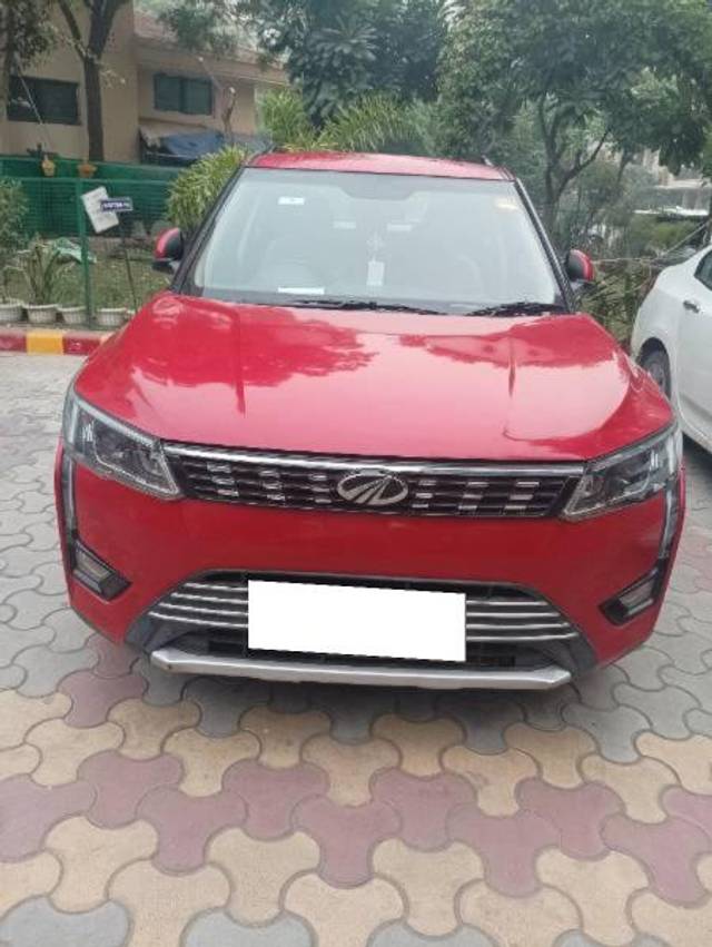 https://images10.gaadi.com/usedcar_image/3671271/original/processed_2460d74a-4887-4d1f-8f8f-96af9696d58f.jpg?imwidth=6401