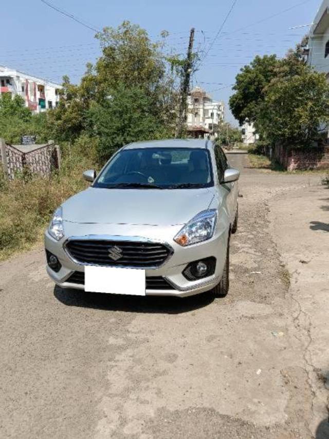 https://images10.gaadi.com/usedcar_image/3671285/original/processed_c4b72240-20e5-42a7-b6f7-982ad4c8e7d5.jpg?imwidth=6402