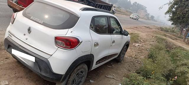 https://images10.gaadi.com/usedcar_image/3671462/original/processed_d88a416d-7bf0-479b-84e6-cc262934c9fc.jpg?imwidth=6401