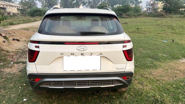 https://images10.gaadi.com/usedcar_image/3671540/original/processed_205562ad-8923-497c-a093-b052f87d975c.jpeg?imwidth=6401