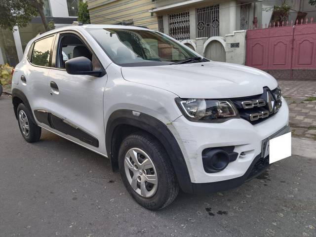https://images10.gaadi.com/usedcar_image/3671847/original/processed_img2914751__used_car_2914751_1699963390.jpg?imwidth=6400