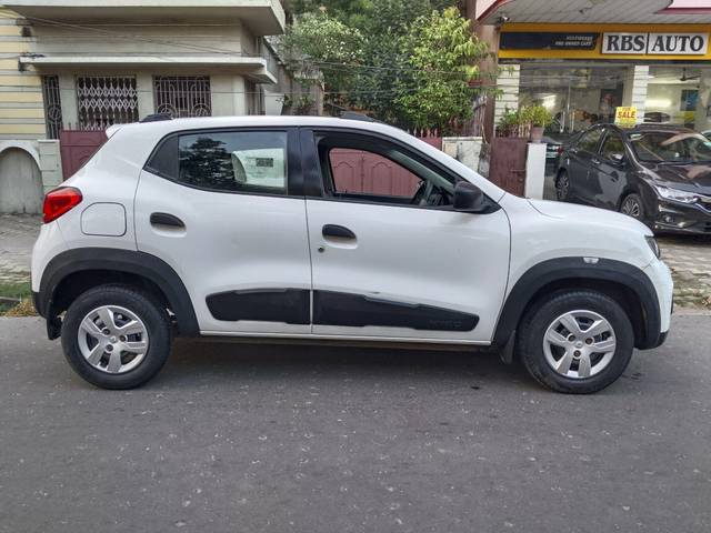 https://images10.gaadi.com/usedcar_image/3671847/original/processed_img2914751__used_car_2914751_1699963397.jpg?imwidth=6401