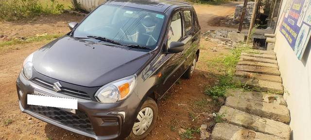 https://images10.gaadi.com/usedcar_image/3671874/original/processed_f7b40df1-ba0d-48c5-a6be-5d0174cf3fb7.jpg?imwidth=6402