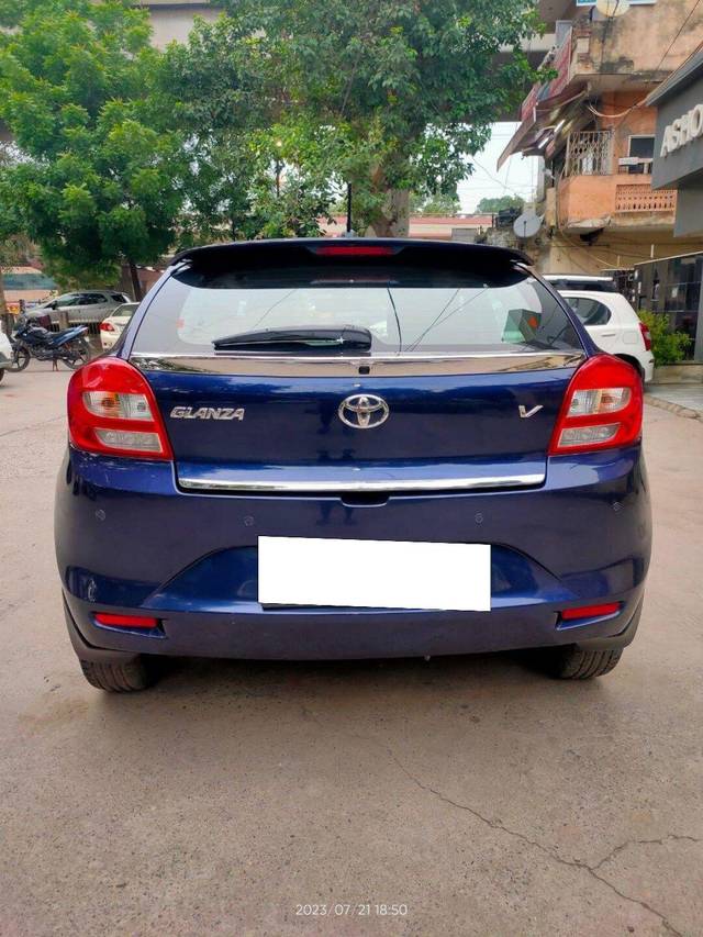 https://images10.gaadi.com/usedcar_image/3671916/original/processed_img2914789__used_car_2914789_1699965708.jpg?imwidth=6401