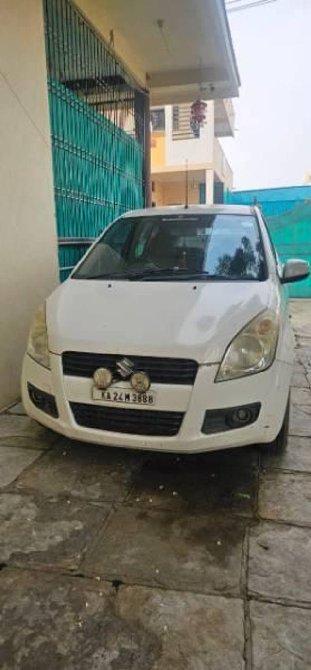 https://images10.gaadi.com/usedcar_image/3671965/original/processed_216337a3-0baa-413b-b7ef-e5ecca0cda9d.jpg?imwidth=6402