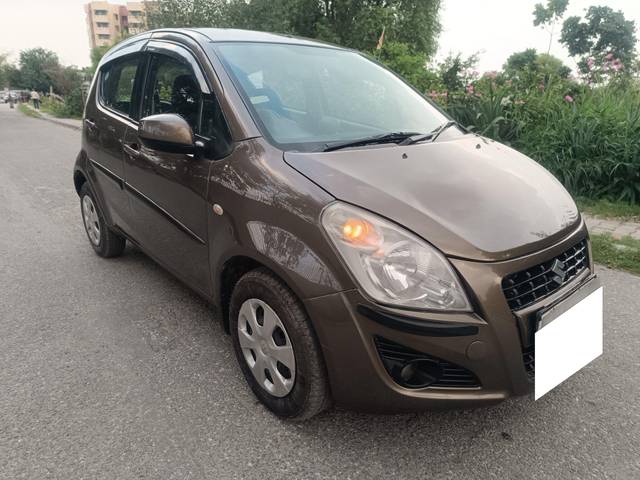 https://images10.gaadi.com/usedcar_image/3672009/original/processed_img2914827__used_car_2914827_1699968498.jpg?imwidth=6400