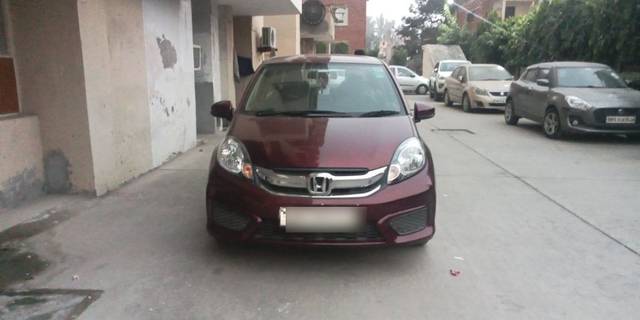 https://images10.gaadi.com/usedcar_image/3672028/original/07__VCC_1816412_94_1699361169.jpg?imwidth=6400